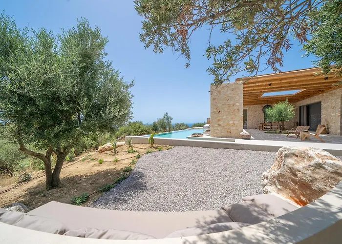 Lithos Art Hotel Svoronata